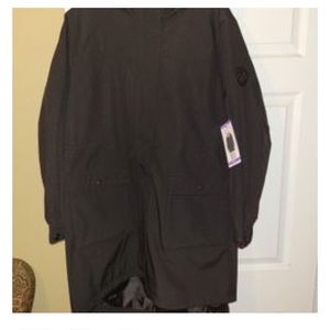DKNY Women’s all weather jacket Never worn....all weather medium weight coat